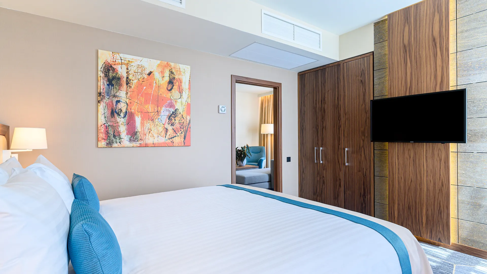 Crowne Plaza Maastricht By Ihg Hotel 4*,