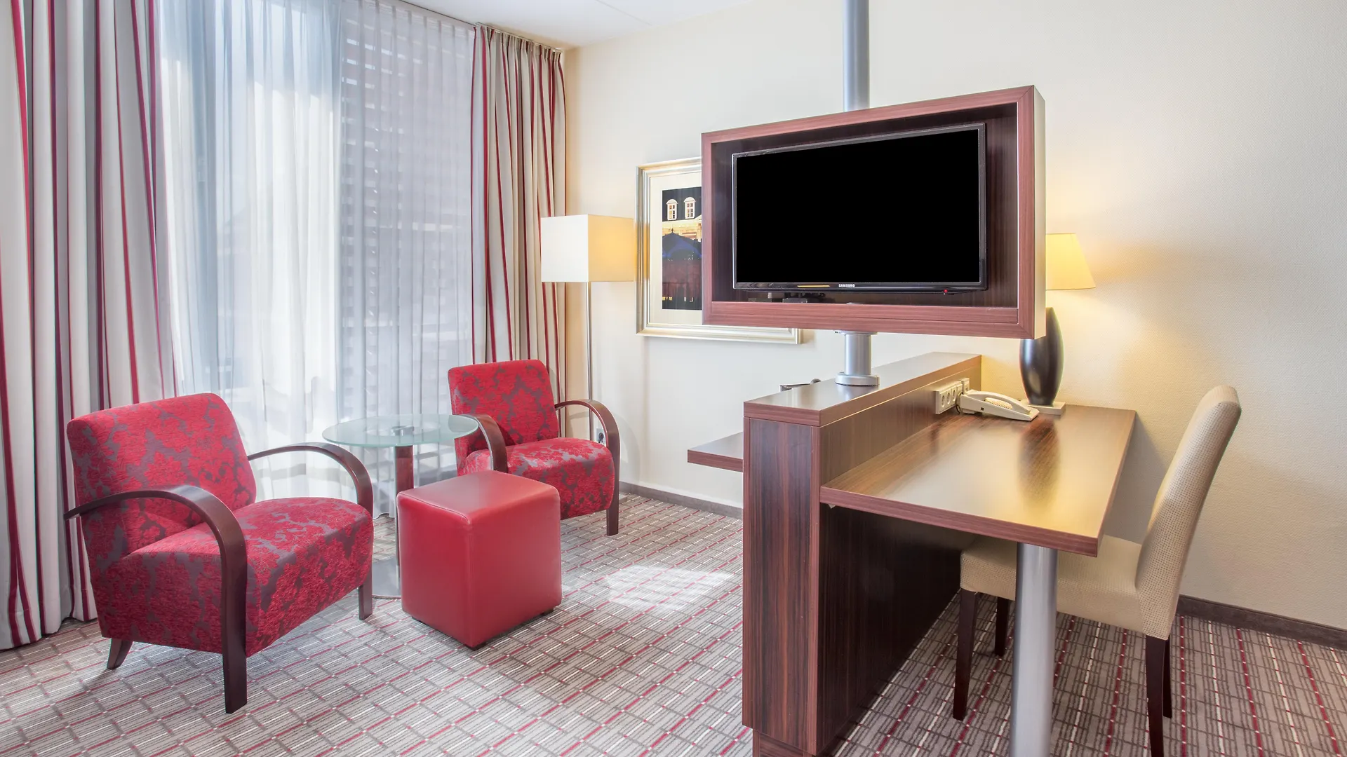 Crowne Plaza Maastricht By Ihg Hotel