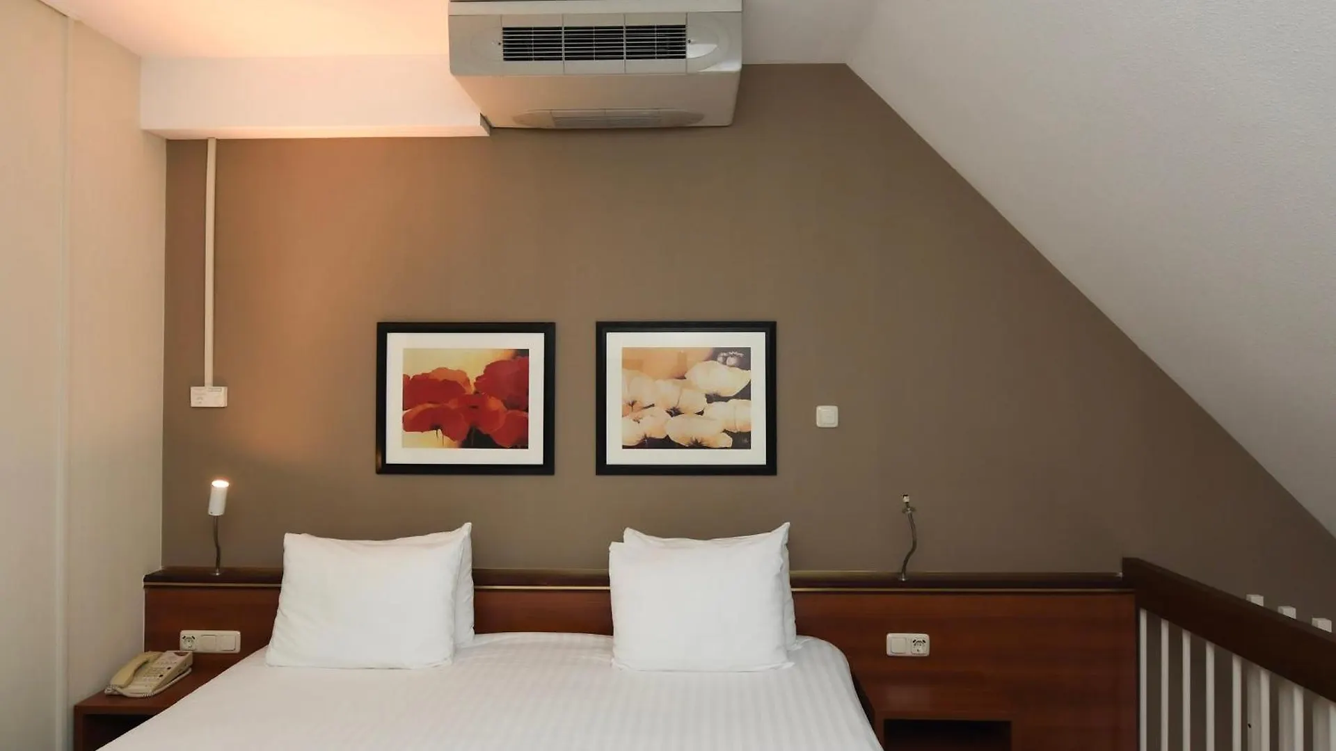 Crowne Plaza Maastricht By Ihg Hotel