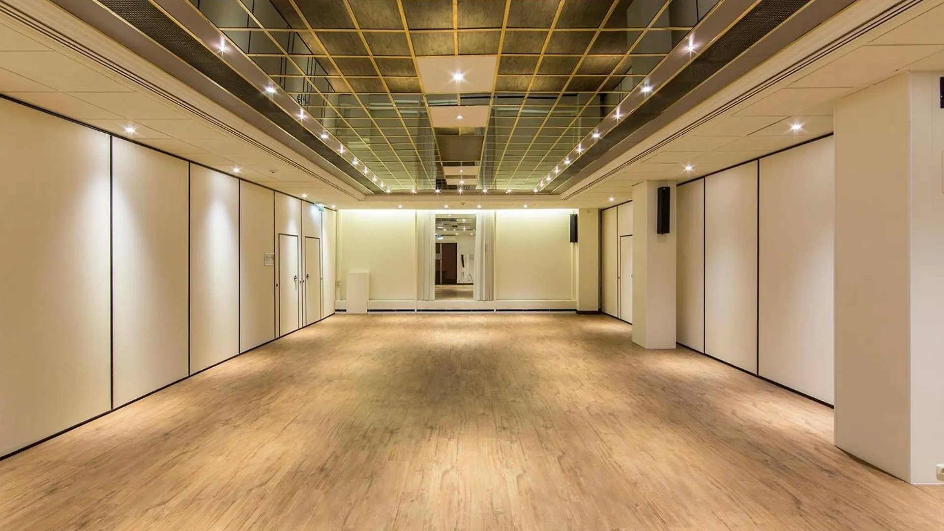 Crowne Plaza Maastricht By Ihg Hotel