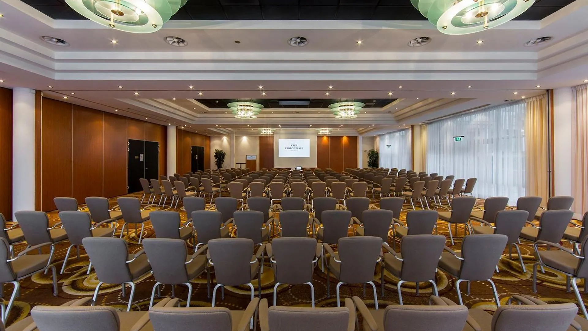 Crowne Plaza Maastricht By Ihg Hotel