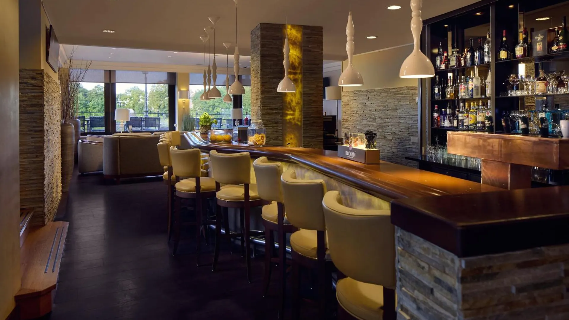 Crowne Plaza Maastricht By Ihg Hotel