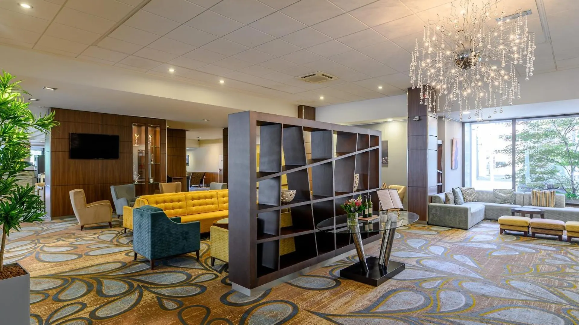 Crowne Plaza Maastricht By Ihg Hotel